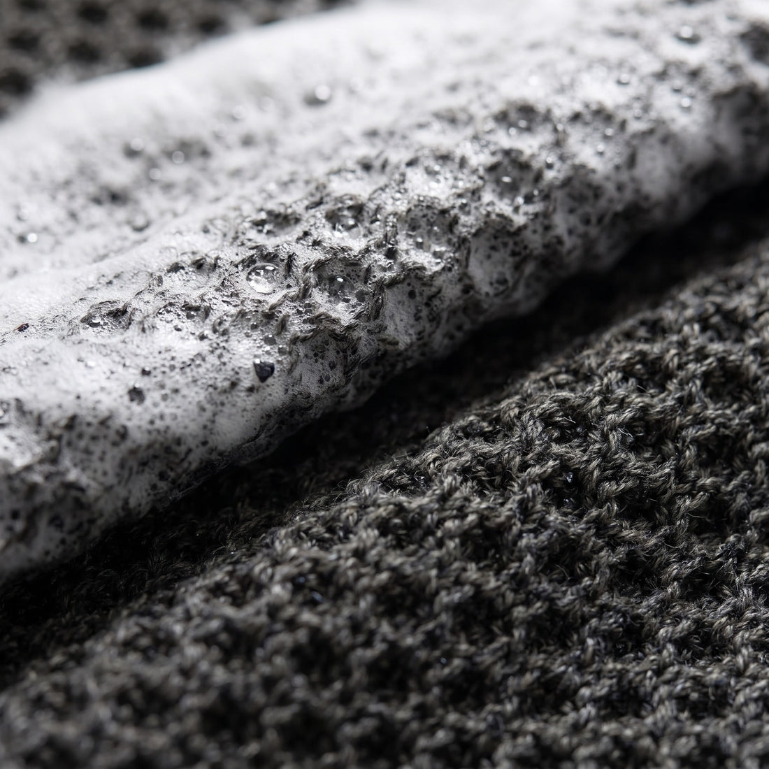 Kivelle Exfoliating Back Towel